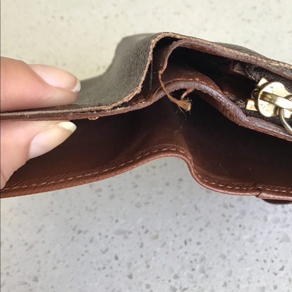 AUTHENTIC LOUIS VUITTON PORTE PAPIER WALLET